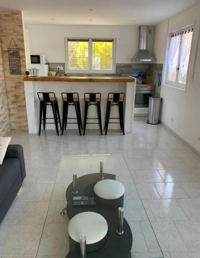 Rez De Villa Avec Place De Parking Et Vue Mer. La Ciotat Buitenkant foto